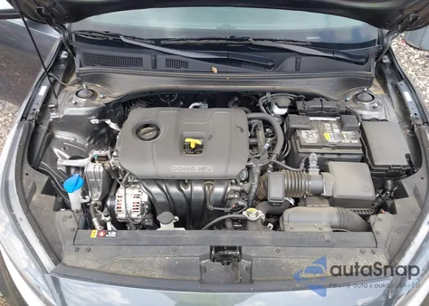 2024 Kia Forte Lxs z USA, uszkodzony, nr VIN 3KPF24AD6RE776747